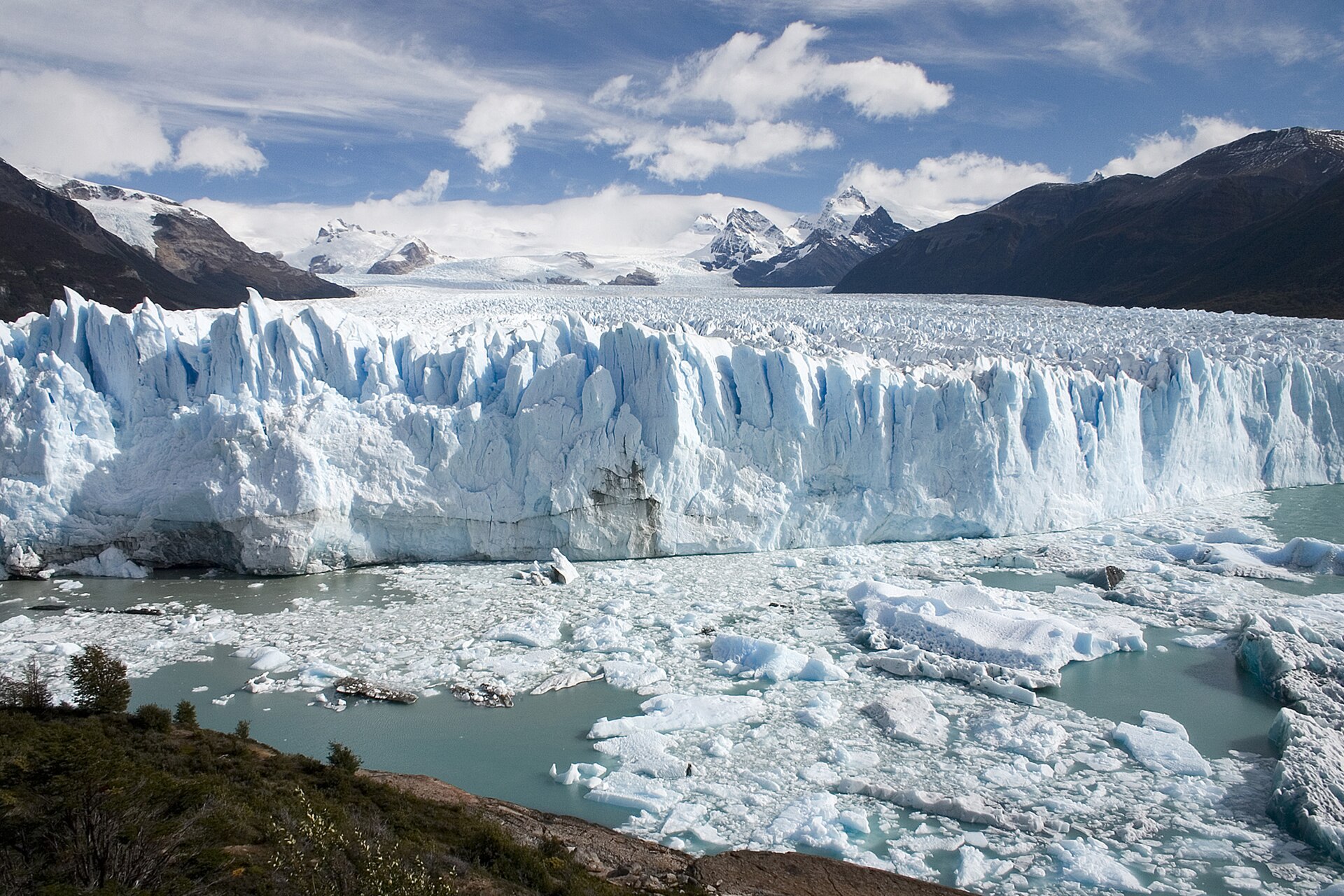 Der Perito-Moreno-Gletscher im Nationalpark Los Glaciares in Patagonien, Argentinien